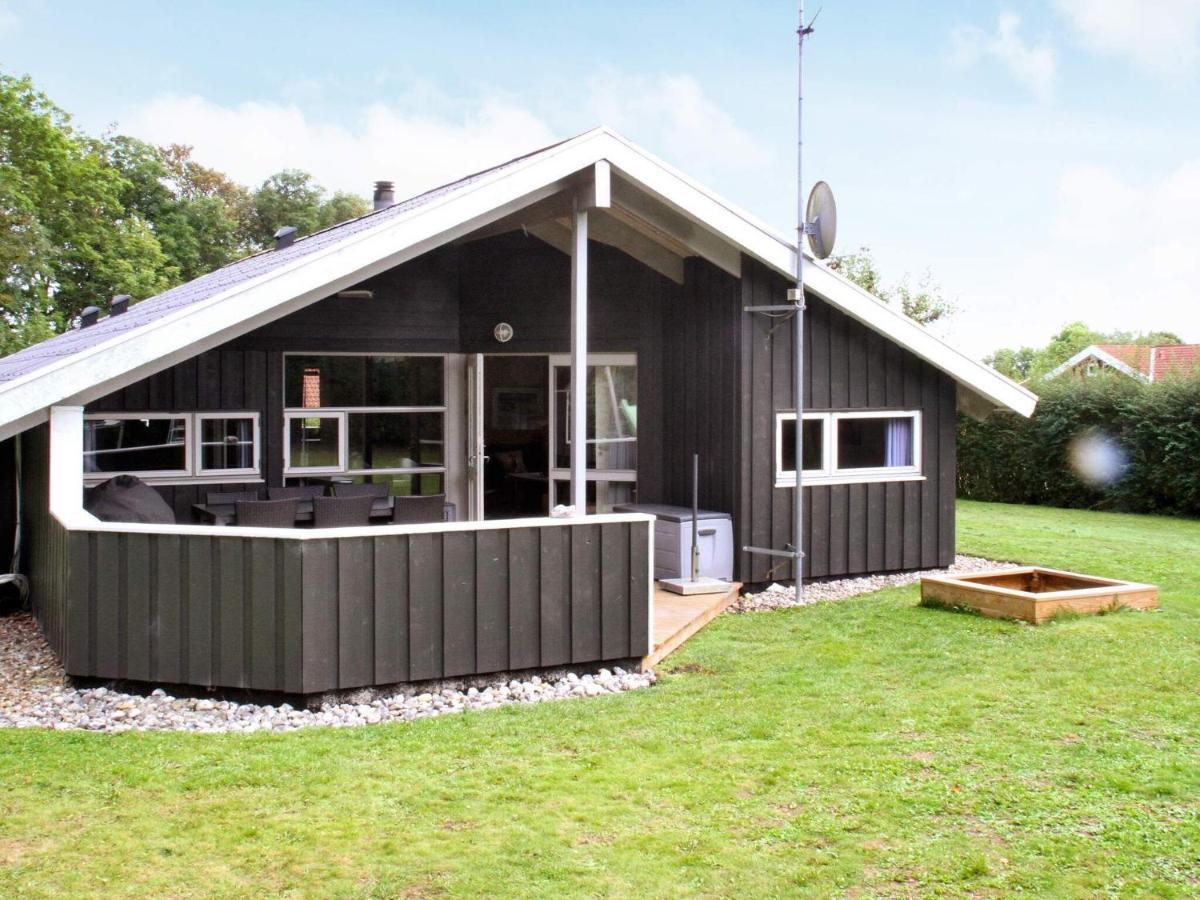 Four-Bedroom Holiday Home In Sydals 4 Viboge Exterior photo